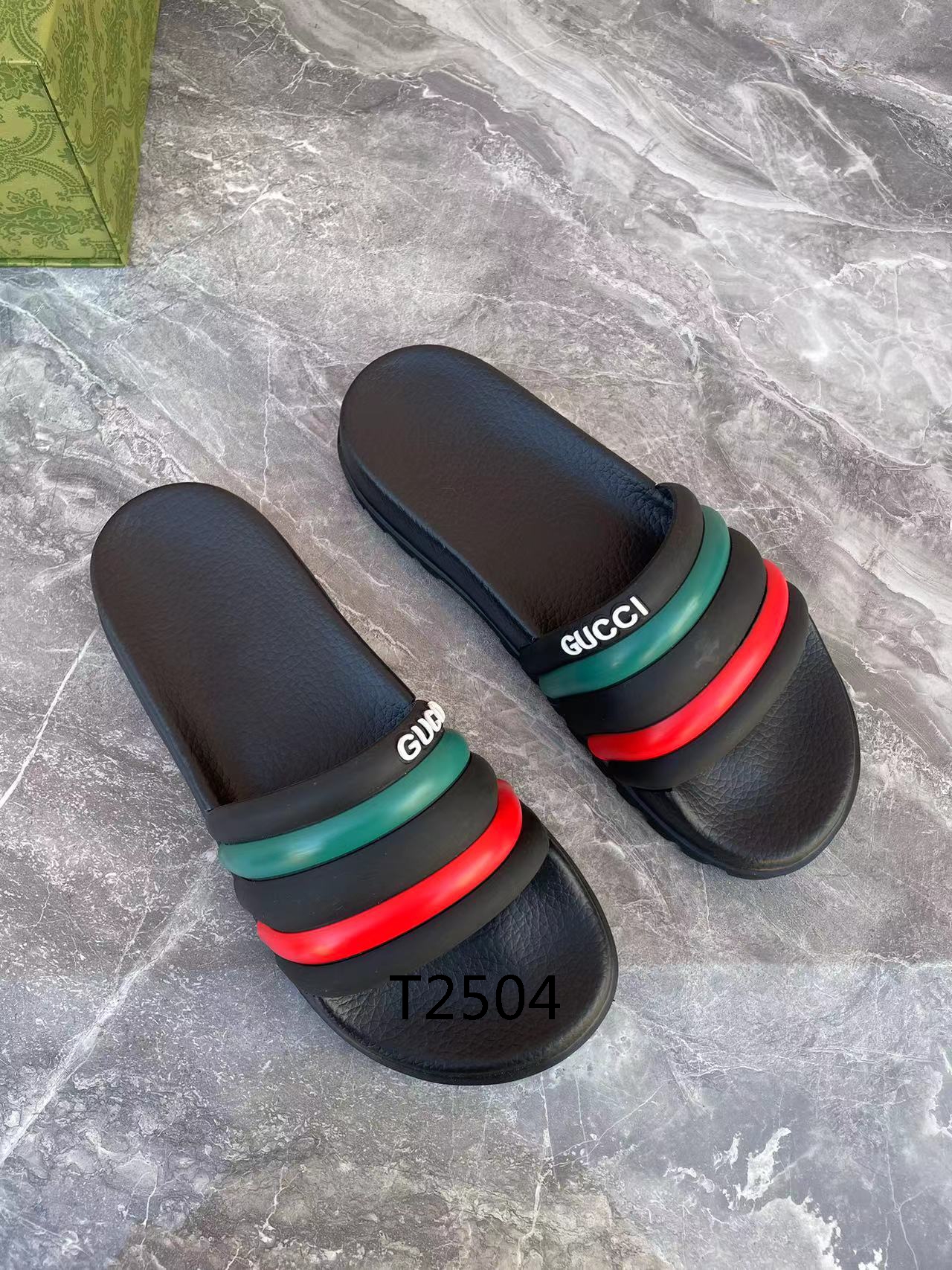 Gucci sz 38-46 h0523